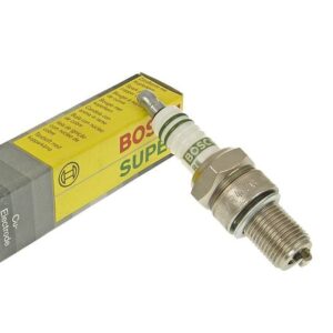 Vžigalna svečka Bosch WR4CC ( BR8ES)